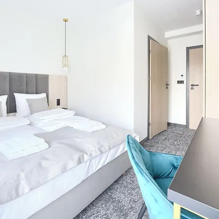 Na Spokojnej, Sun & Snow