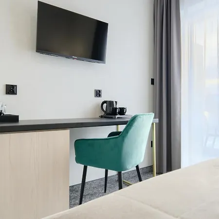 Na Spokojnej, Sun & Snow * كولوبرزيغ