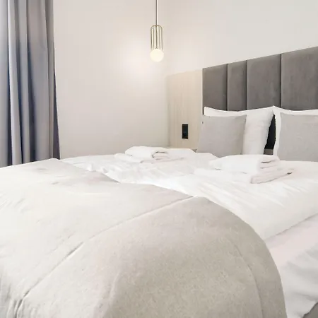 Sun & Snow, Apartamenty Na Spokojnej アパート